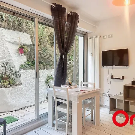 Proche Avec Terrasse - Fr-1-647-33 Апартаменты *